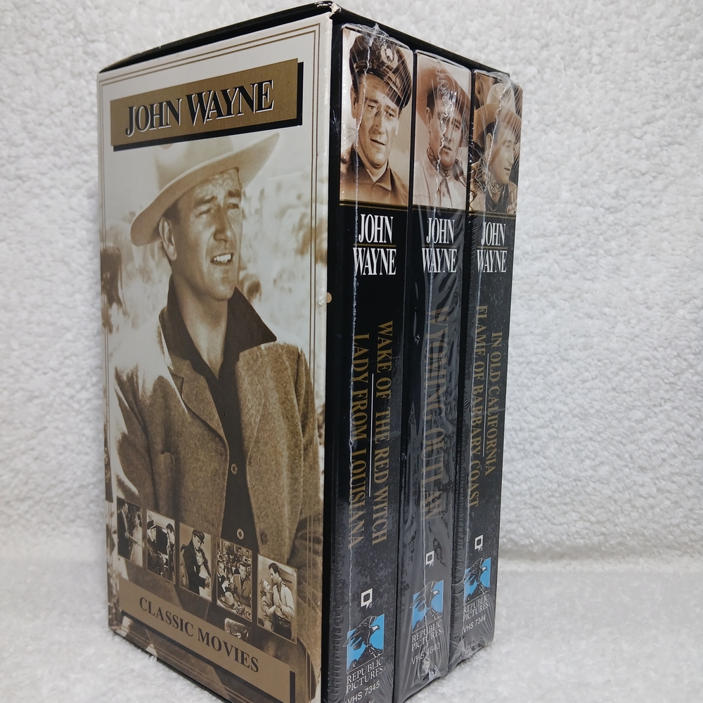 Factory Sealed VHS John Wayne Classic Movies Media Case - Black